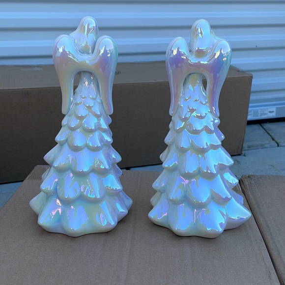 Valerie Parr Hill Set of 2 Illuminated Iridescent Porcelain Angels - Picture 3 of 9